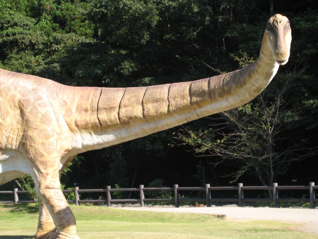 絶滅したはずの恐竜の鳴き声をどのようにして再現しているのか？